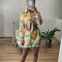 Ensemble chemisier et jupe imprimé