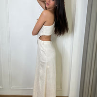 Robe en lin asymétrique