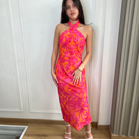 Robe fleurie à encolure américaine