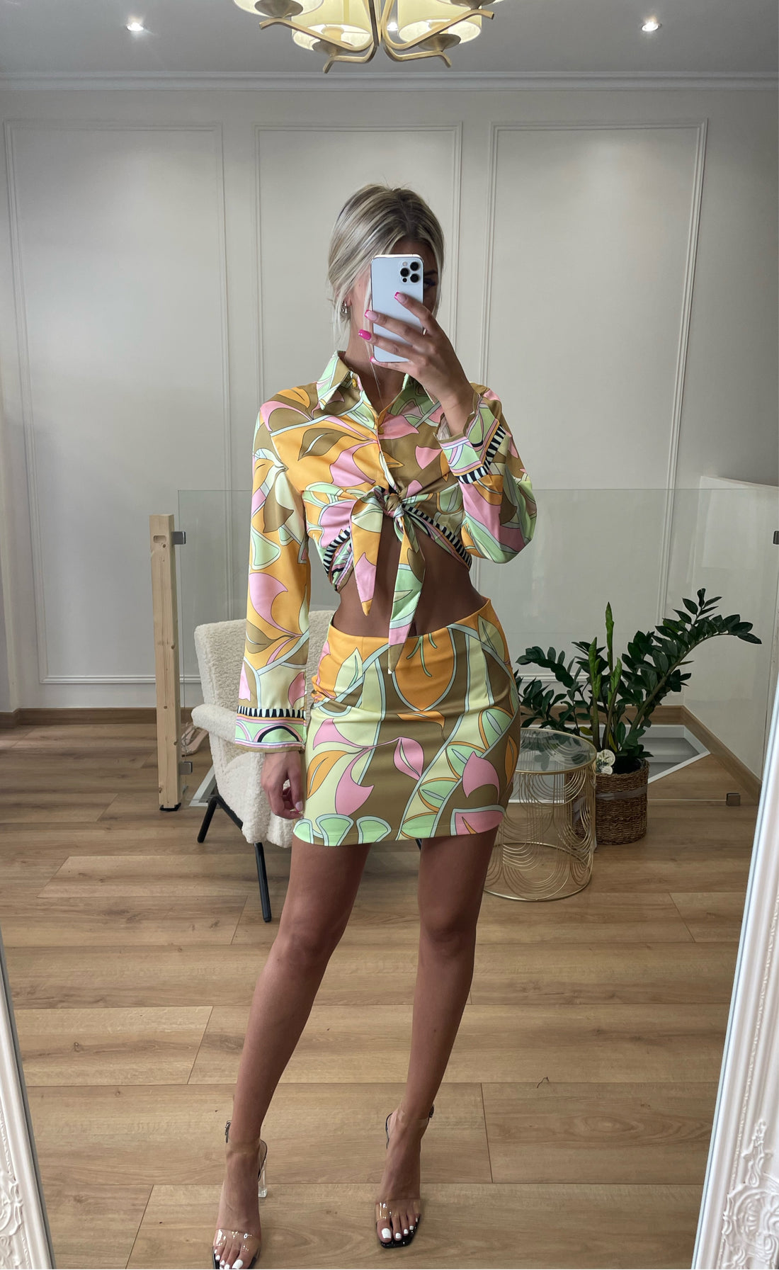 Ensemble chemisier et jupe imprimé