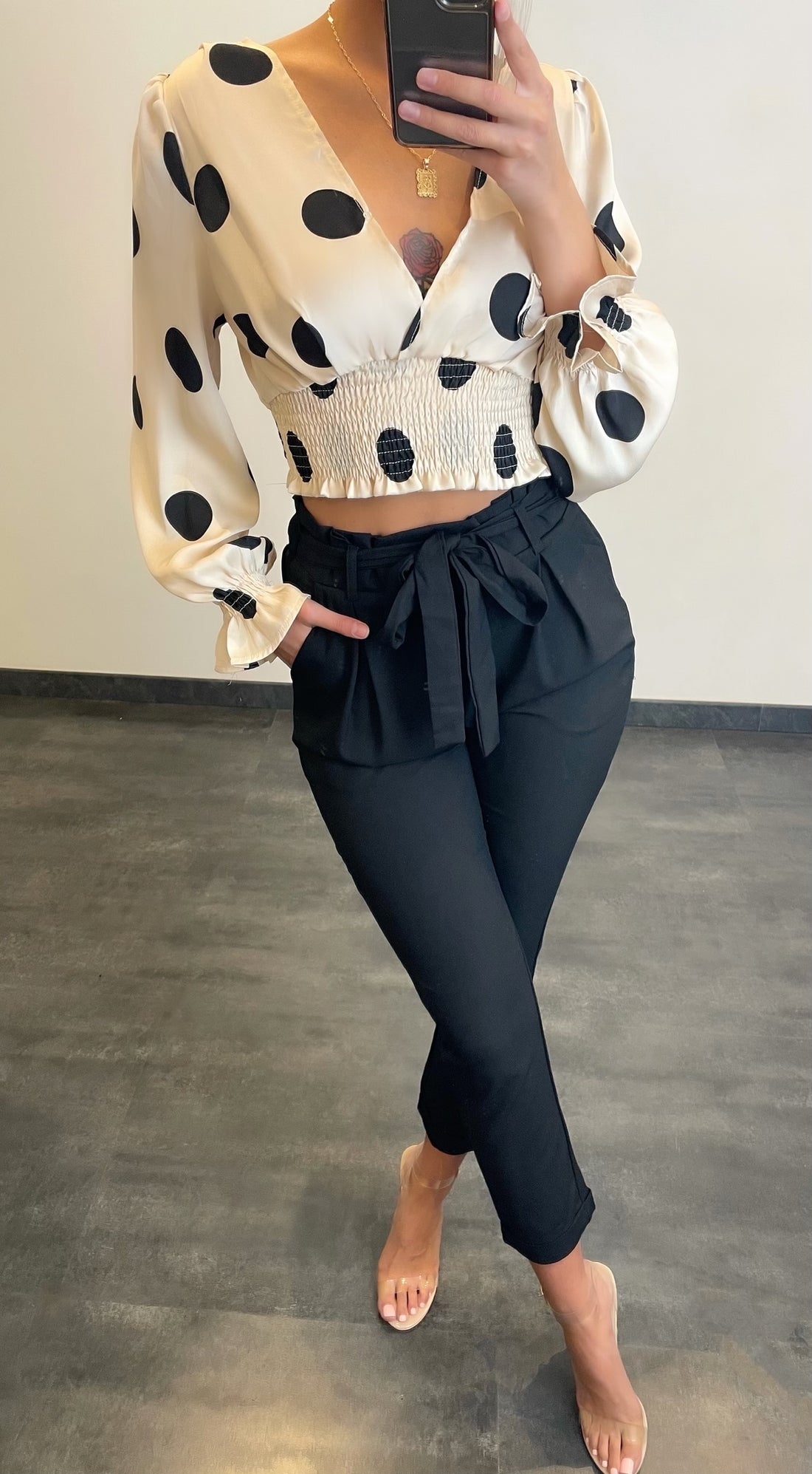 Pantalon ceinturé noir