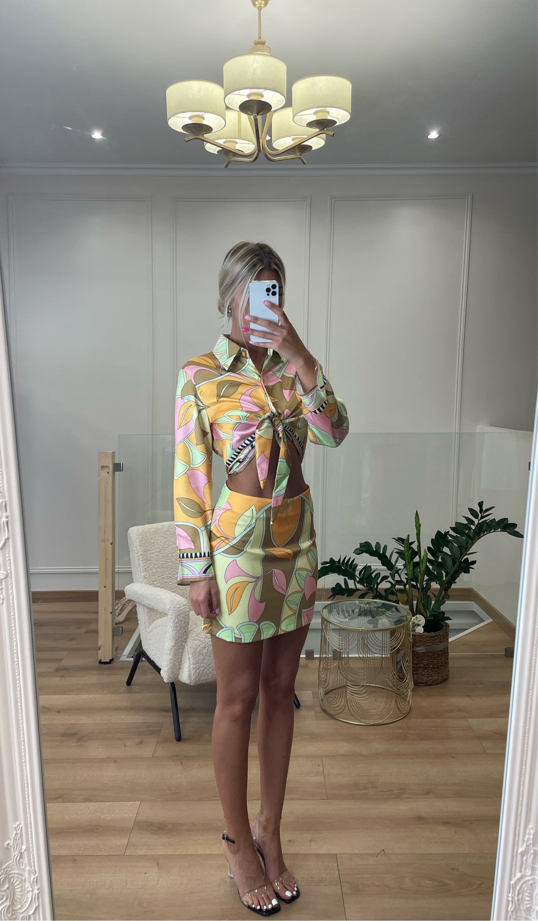 Ensemble chemisier et jupe imprimé