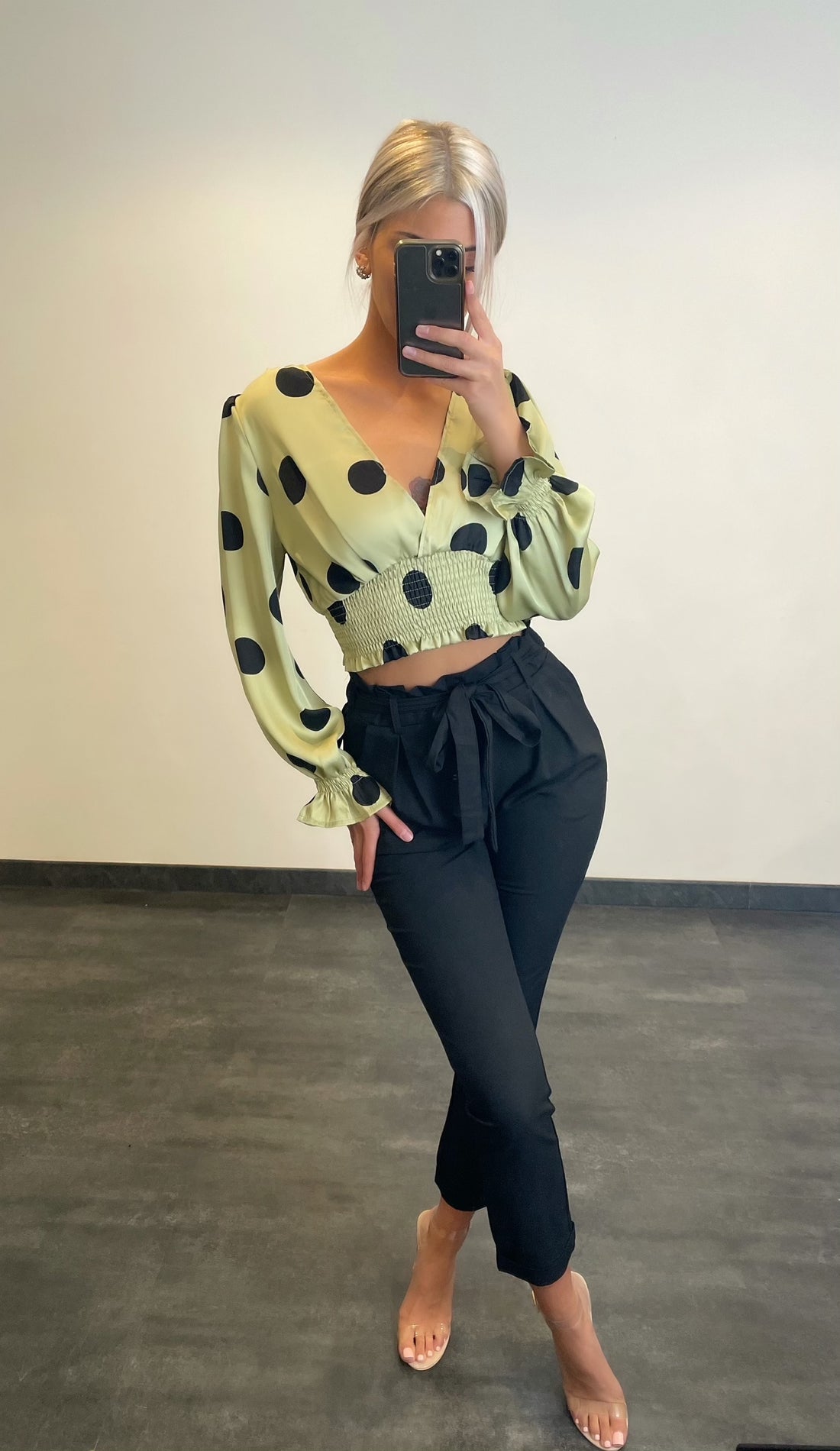 Pantalon ceinturé noir