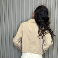 Trench-coat court beige