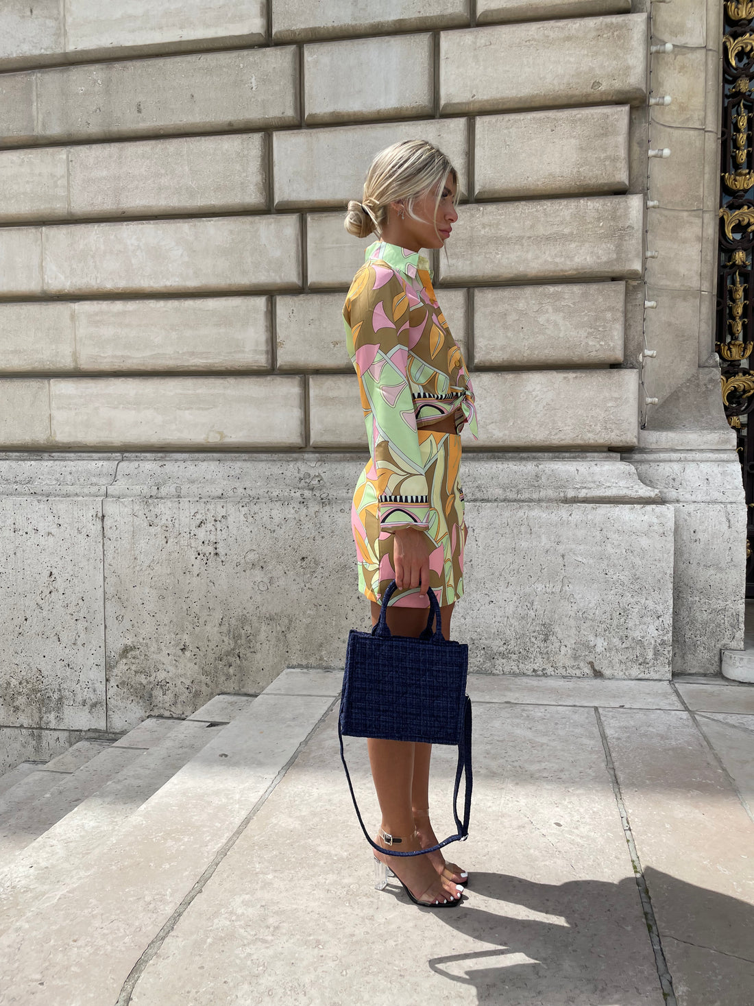 Ensemble chemisier et jupe imprimé